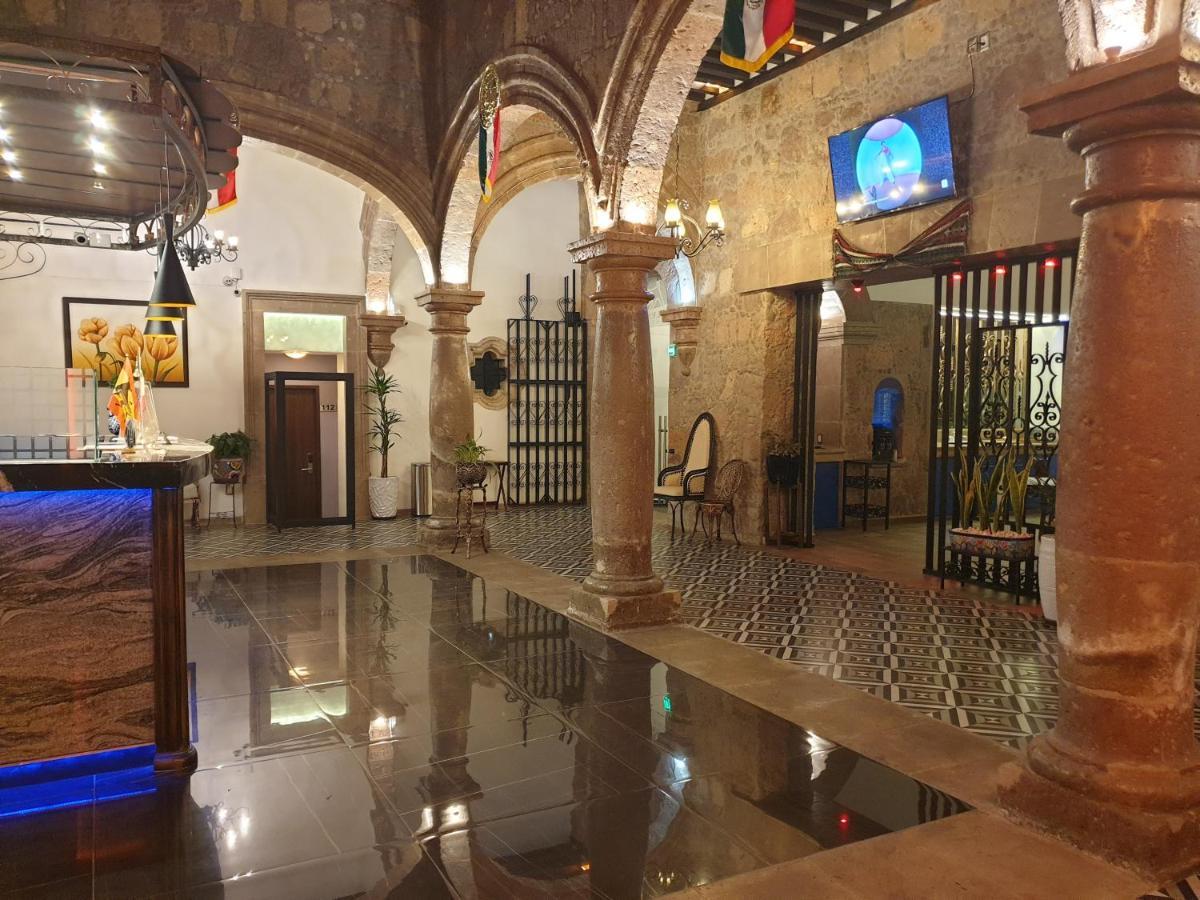 Hotel Don Carlos Morelia Exterior foto